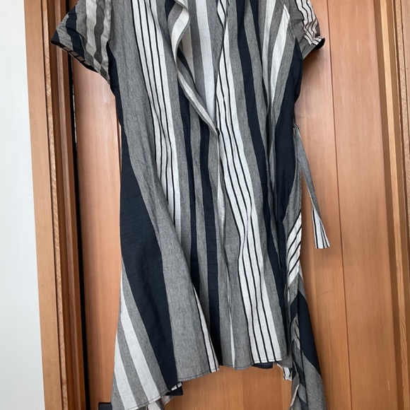 Wrap style linen tunic by KEDZIOREK in Poland…size 12 - Picture 6 of 6
